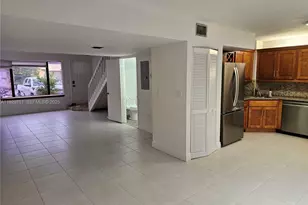 10142 SW 77th Ct, Miami, FL 33156 - Photo 3