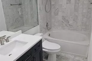 10142 SW 77th Ct, Miami, FL 33156 - Photo 9