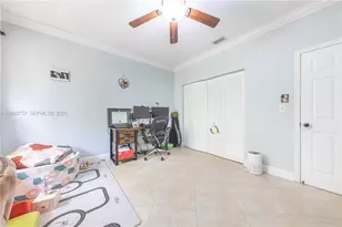 8097 Royal Palm Cir, Tamarac, FL 33321 - Photo 29