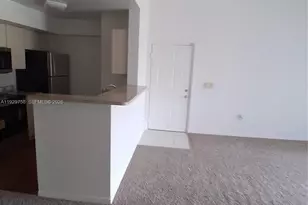 11165 SW 6th St, Pembroke Pines, FL 33025 - Photo 13