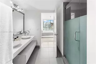 92 SW 3rd St, Miami, FL 33130 - Photo 13