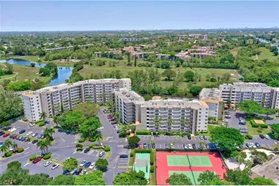 3930 Inverrary Blvd #405-D, Lauderhill, FL 33319 - Photo 37