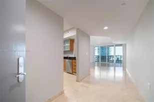 400 Alton Rd, Miami Beach, FL 33139 - Photo 15