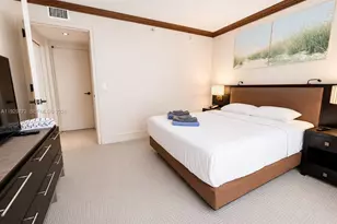6801 Collins Ave, Miami Beach, FL 33141 - Photo 13