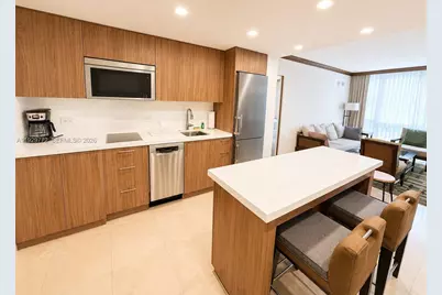 6801 Collins Ave #309, Miami Beach, FL 33141 - Photo 17
