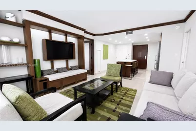 6801 Collins Ave #309, Miami Beach, FL 33141 - Photo 3