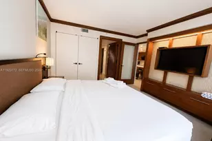6801 Collins Ave, Miami Beach, FL 33141 - Photo 9