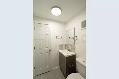 6725 NW 192nd Ln #0, Hialeah, FL 33015 - Photo 11