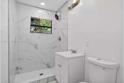 1249 NW 18th St, Fort Lauderdale, FL 33311 - Photo 15