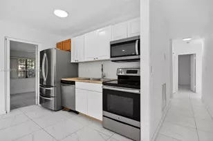 1249 NW 18th St, Fort Lauderdale, FL 33311 - Photo 7