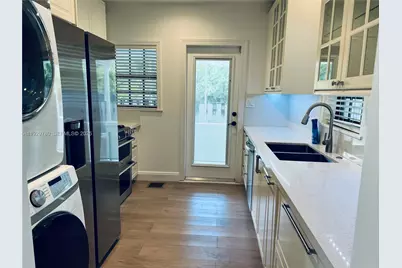 1407 SE 2nd St, Fort Lauderdale, FL 33301 - Photo 11
