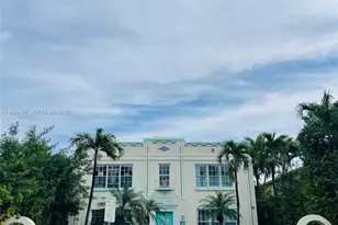 1027 Euclid Ave, Miami Beach, FL 33139 - Photo 1
