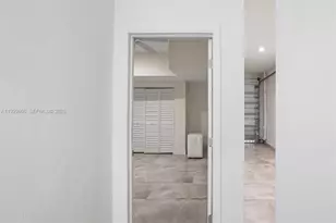 6308 NW 104th Path, Doral, FL 33178 - Photo 17