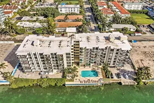 9800 W Bay Harbor Dr, Bay Harbor Islands, FL 33154 - Photo 5