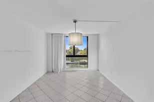 9800 W Bay Harbor Dr, Bay Harbor Islands, FL 33154 - Photo 43