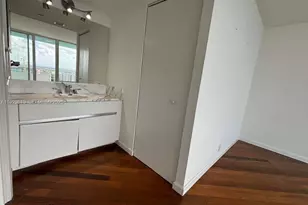 400 South Pointe Dr, Miami Beach, FL 33139 - Photo 19
