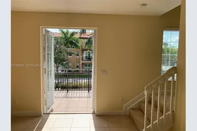 1044 SW 147th Ave #10105, Pembroke Pines, FL 33027 - Photo 11