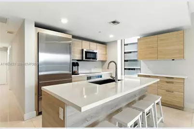 16385 Biscayne Blvd #301, North Miami Beach, FL 33160 - Photo 21