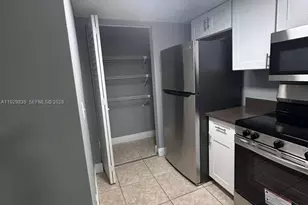 10757 Cleary Blvd, Plantation, FL 33324 - Photo 3