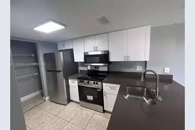 10757 Cleary Blvd #206, Plantation, FL 33324 - Photo 1