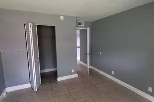 10757 Cleary Blvd, Plantation, FL 33324 - Photo 11