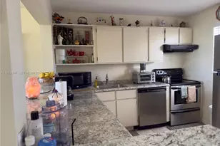 6890 Royal Palm Blvd, Margate, FL 33063 - Photo 9