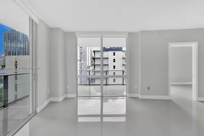 1010 SW 2nd Ave #1804, Miami, FL 33130 - Photo 5