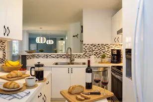 19601 E Country Club Dr, Aventura, FL 33180 - Photo 3