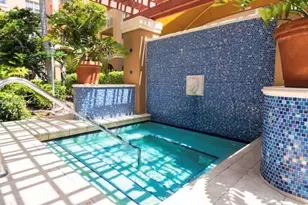 19601 E Country Club Dr, Aventura, FL 33180 - Photo 23