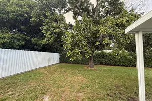 621 E 13th St, Hialeah, FL 33010 - Photo 29