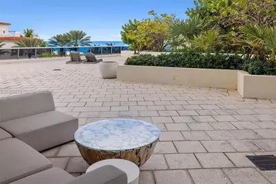 5875 Collins Ave #501, Miami Beach, FL 33140 - Photo 17