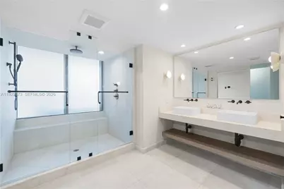 5875 Collins Ave #501, Miami Beach, FL 33140 - Photo 11