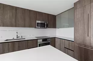 88 SW 7th St, Miami, FL 33130 - Photo 35