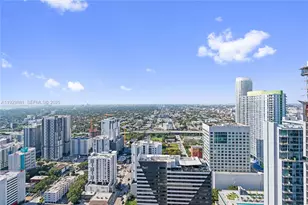 88 SW 7th St, Miami, FL 33130 - Photo 17