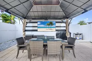 13966 SW 13th St, Miami, FL 33184 - Photo 37