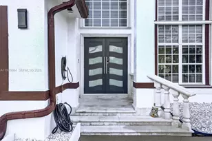 13966 SW 13th St, Miami, FL 33184 - Photo 7