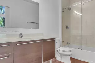 1900 N Bayshore Dr, Miami, FL 33132 - Photo 19