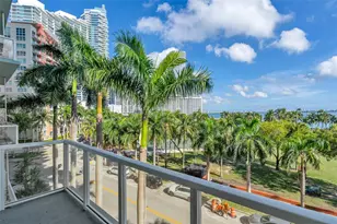 1900 N Bayshore Dr, Miami, FL 33132 - Photo 3