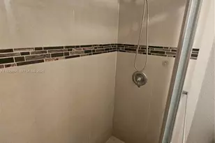 4314 NW 9th Ave, Deerfield Beach, FL 33064 - Photo 9