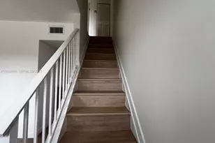 324 W 74th Pl, Hialeah, FL 33014 - Photo 5