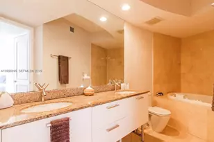 17201 Collins Ave, Sunny Isles Beach, FL 33160 - Photo 13