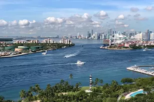 400 South Pointe Dr, Miami Beach, FL 33139 - Photo 9