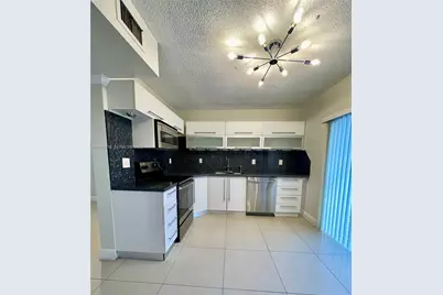 562 NW 82nd Pl #309, Miami, FL 33126 - Photo 15