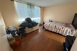 7664 NW 18th St, Margate, FL 33063 - Photo 11