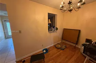 7664 NW 18th St, Margate, FL 33063 - Photo 7