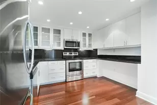 9801 Collins Ave, Bal Harbour, FL 33154 - Photo 11