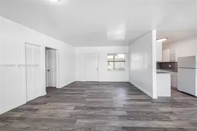 7271 Gary Ave #6, Miami Beach, FL 33141 - Photo 11