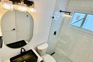 629 SW 4th St, Hallandale Beach, FL 33009 - Photo 13