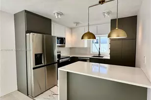 629 SW 4th St, Hallandale Beach, FL 33009 - Photo 7