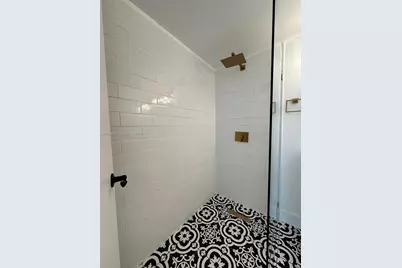 629 SW 4th St, Hallandale Beach, FL 33009 - Photo 21